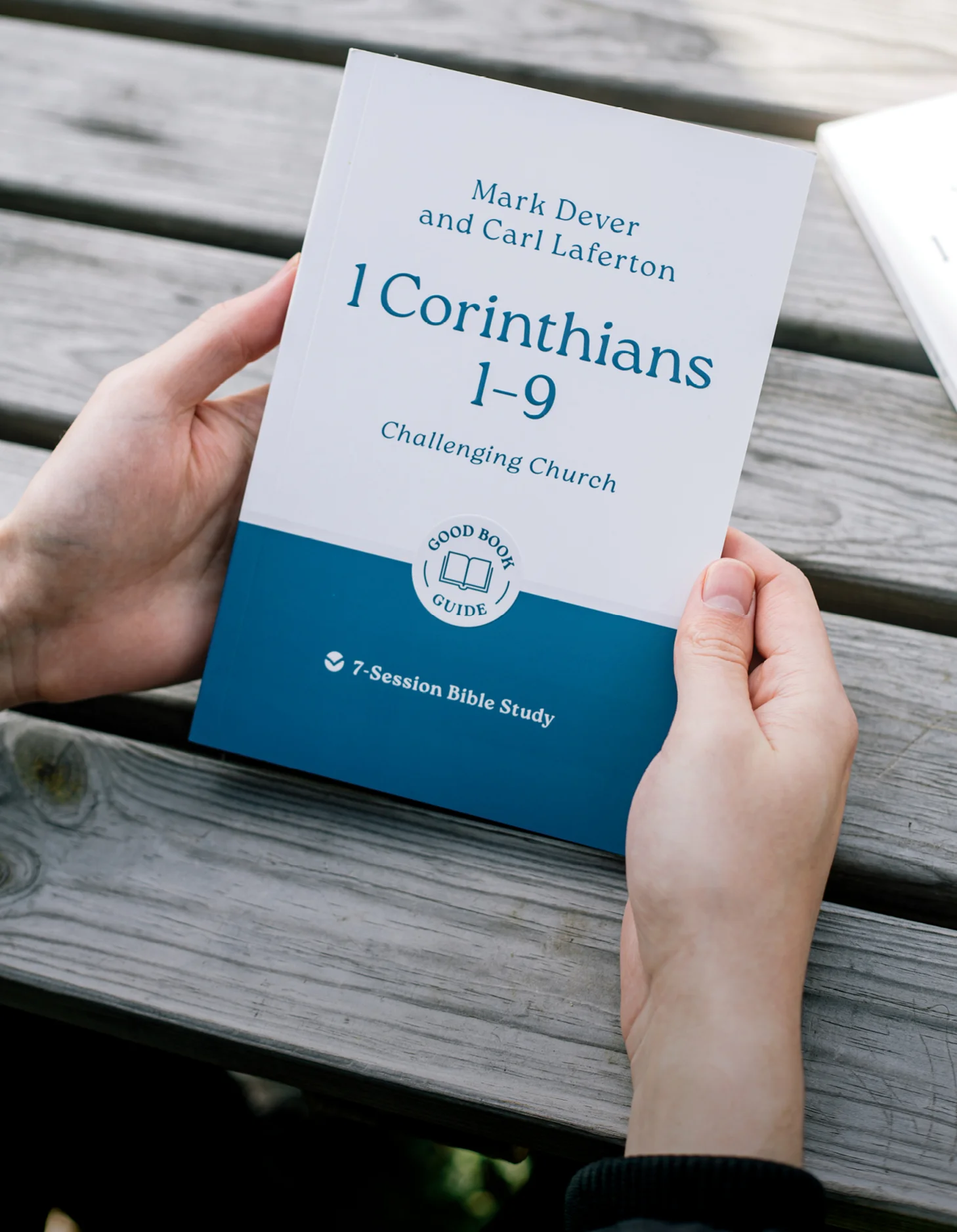 Photograph of 1 Corinthians 1-9 Bible study by Andrew Wilson